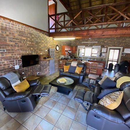 Nghala Self-Catering Holiday Home 玛洛斯帕克 外观 照片